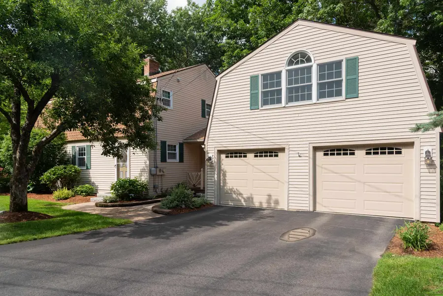 130 Lindstrom Lane, Manchester, NH 03104 - #2