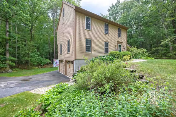 5 Taschereau Drive, Mont Vernon, NH 03057