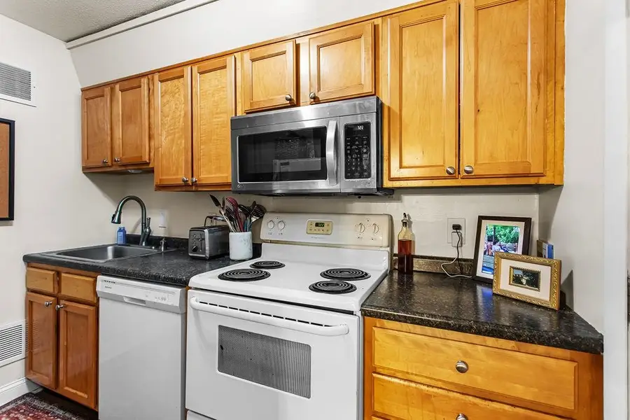 616 Portland Street #27, Rochester, NH 03867 - #3