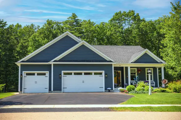 25 Jen Barry Lane, Colchester, VT 05446