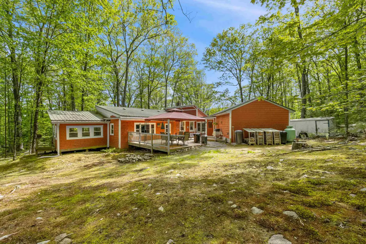 9 Red Oak Road, Barnstead, NH 03218 - #1