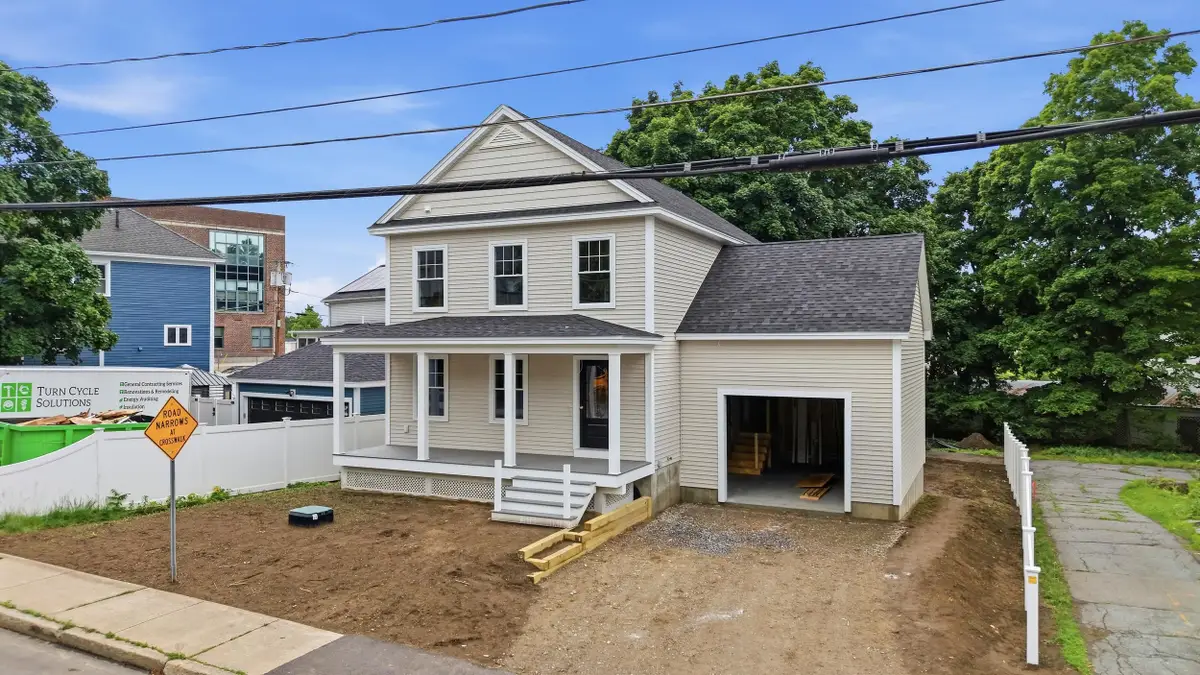 16 Manchester Street, Nashua, NH 03064 - #1