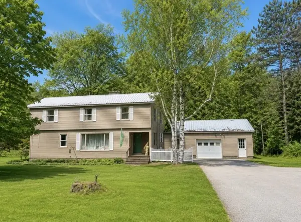 3327 Route 30, Jamaica, VT 05343