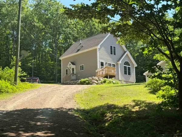 107 Blake Hill Road, Ossipee, NH 03814