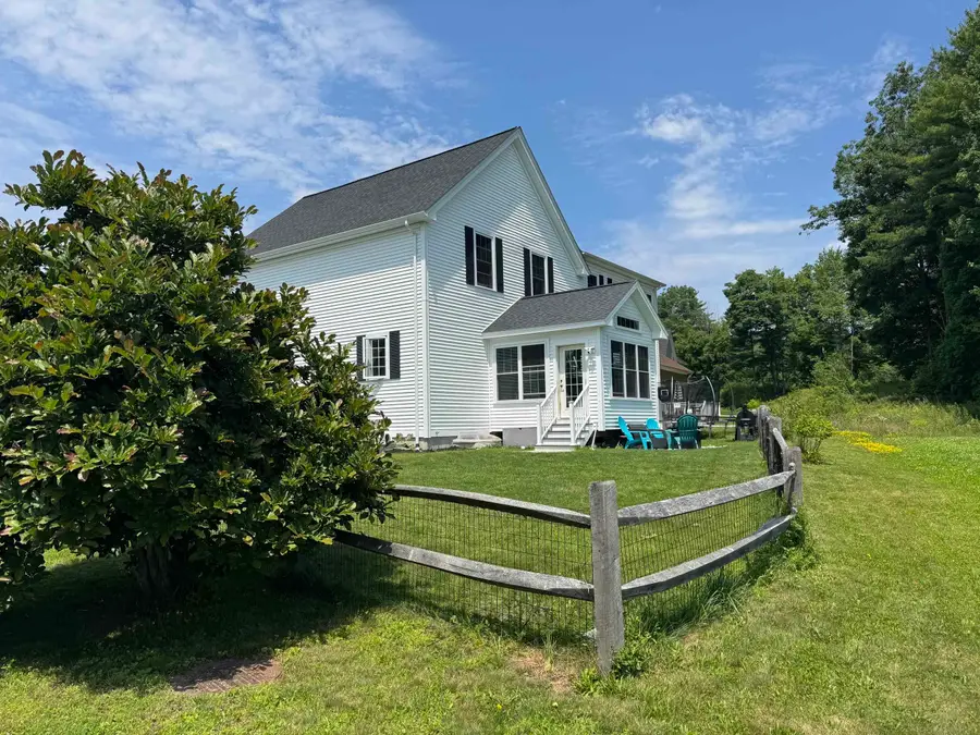 2 White Birch Lane, West Lebanon, NH 03784 - #2