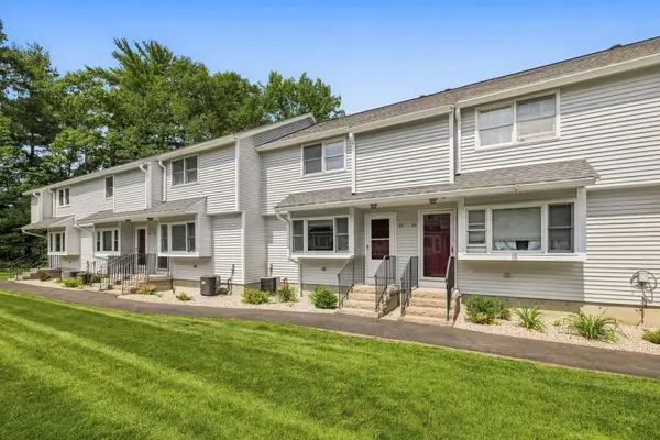 777 Middle Road #55, Portsmouth, NH 03801