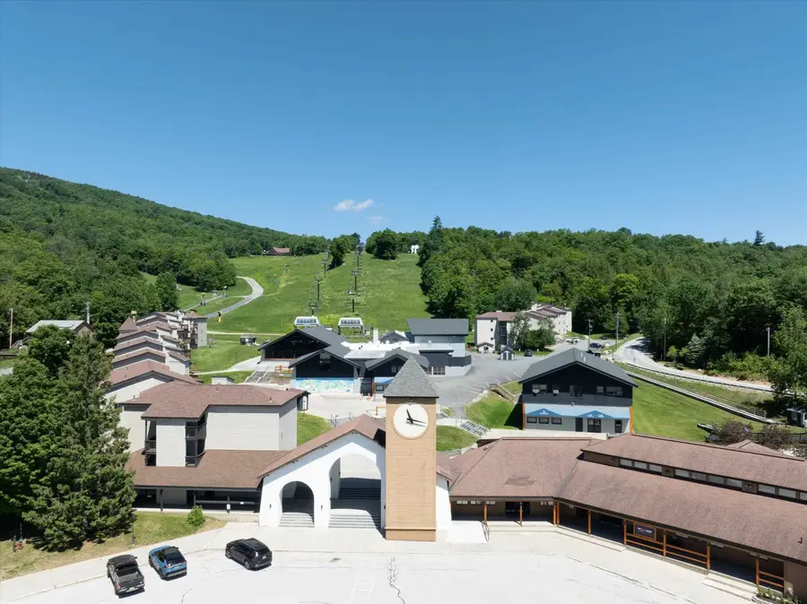 318 Mountain Road #A302, Ludlow, VT 05149 - #2