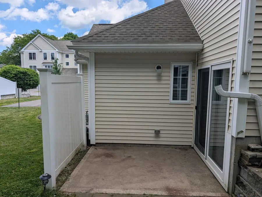 15 Bennett Street, Nashua, NH 03064 - #3