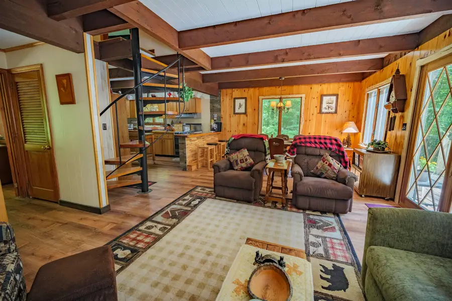 180 Debbie Higgins Lane, Wardsboro, VT 05355 - #3