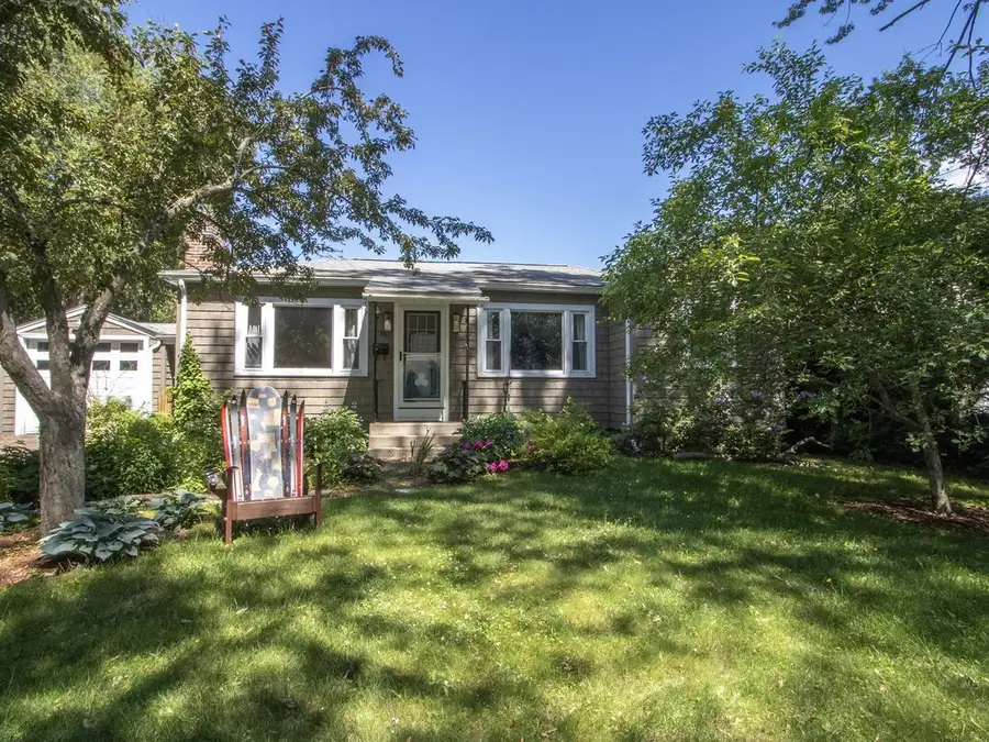 36 Elsom Parkway, South Burlington, VT 05403 - #2