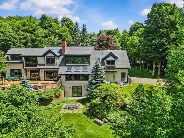 269 Billings Hill Road, Stowe, VT 05672
