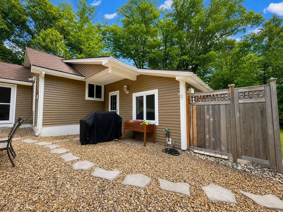 20 Keene Avenue, Fitzwilliam, NH 03447 - #3