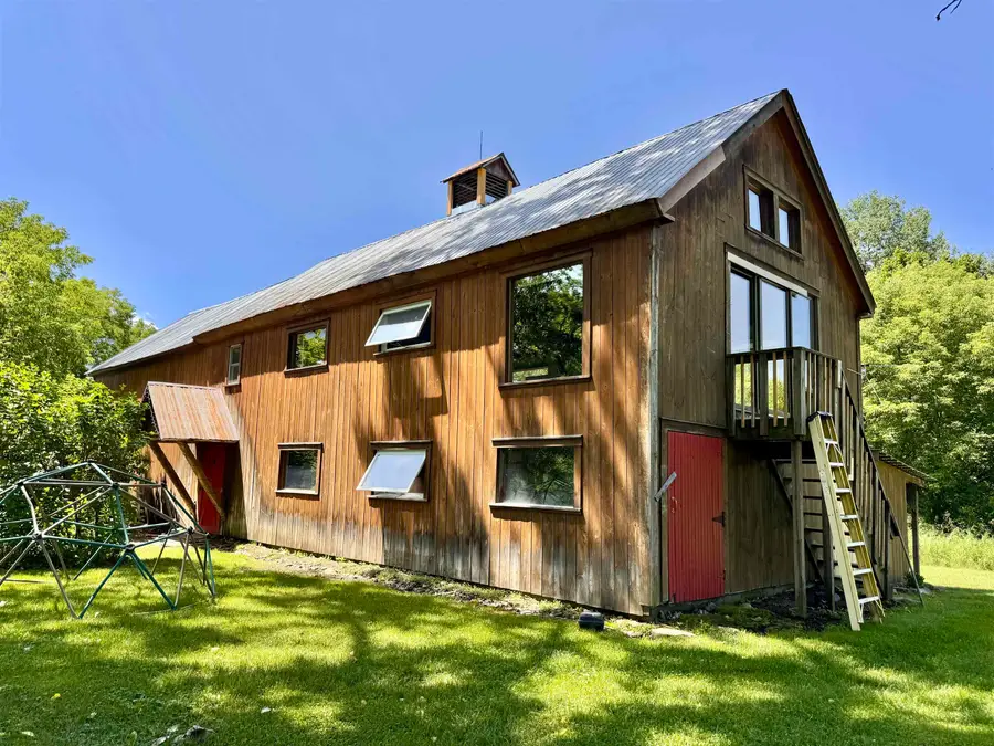 19 Hartley Road, Barre, VT 05641 - #3