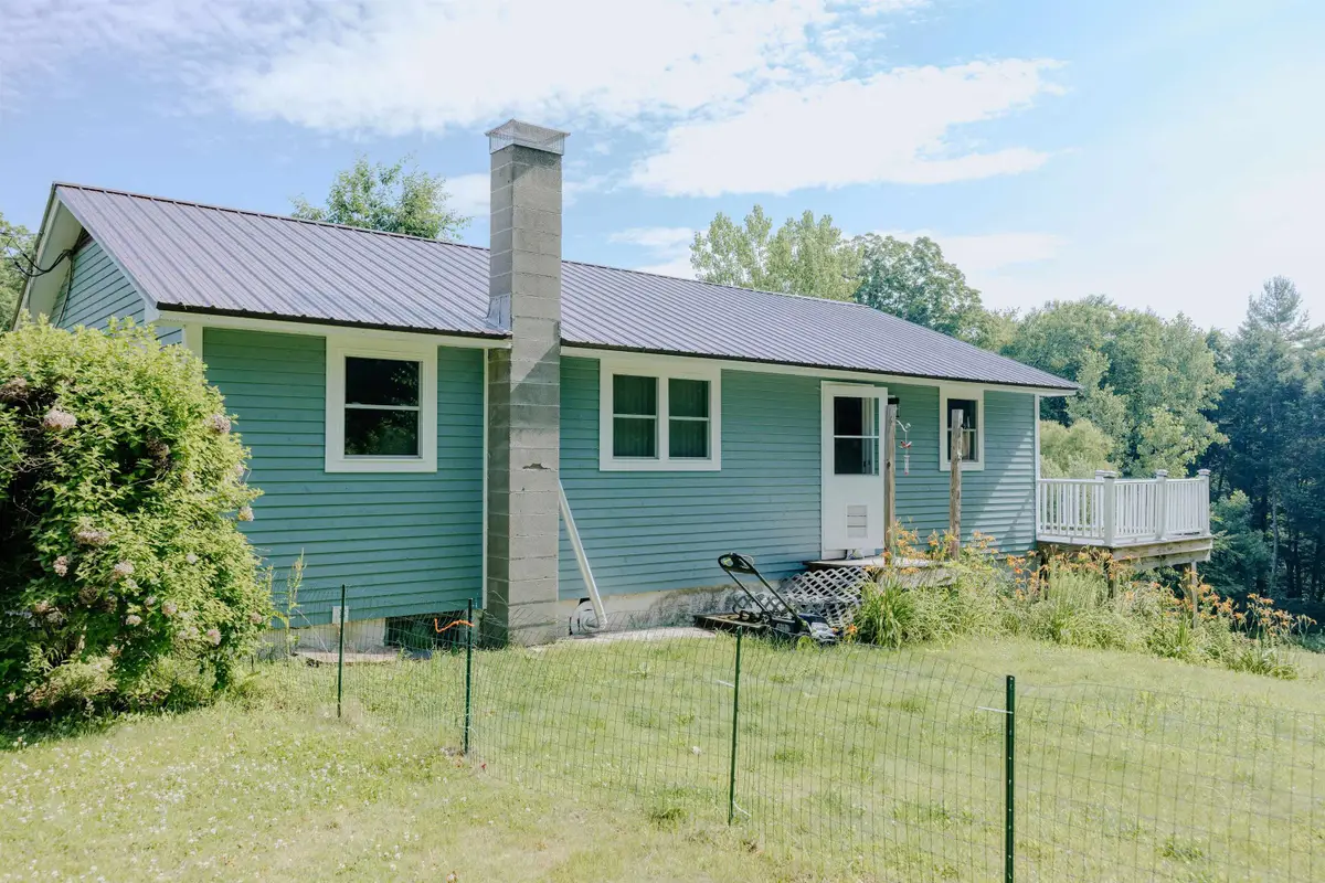 253 Farnsworth Circle, Westminster, VT 05158 - #1
