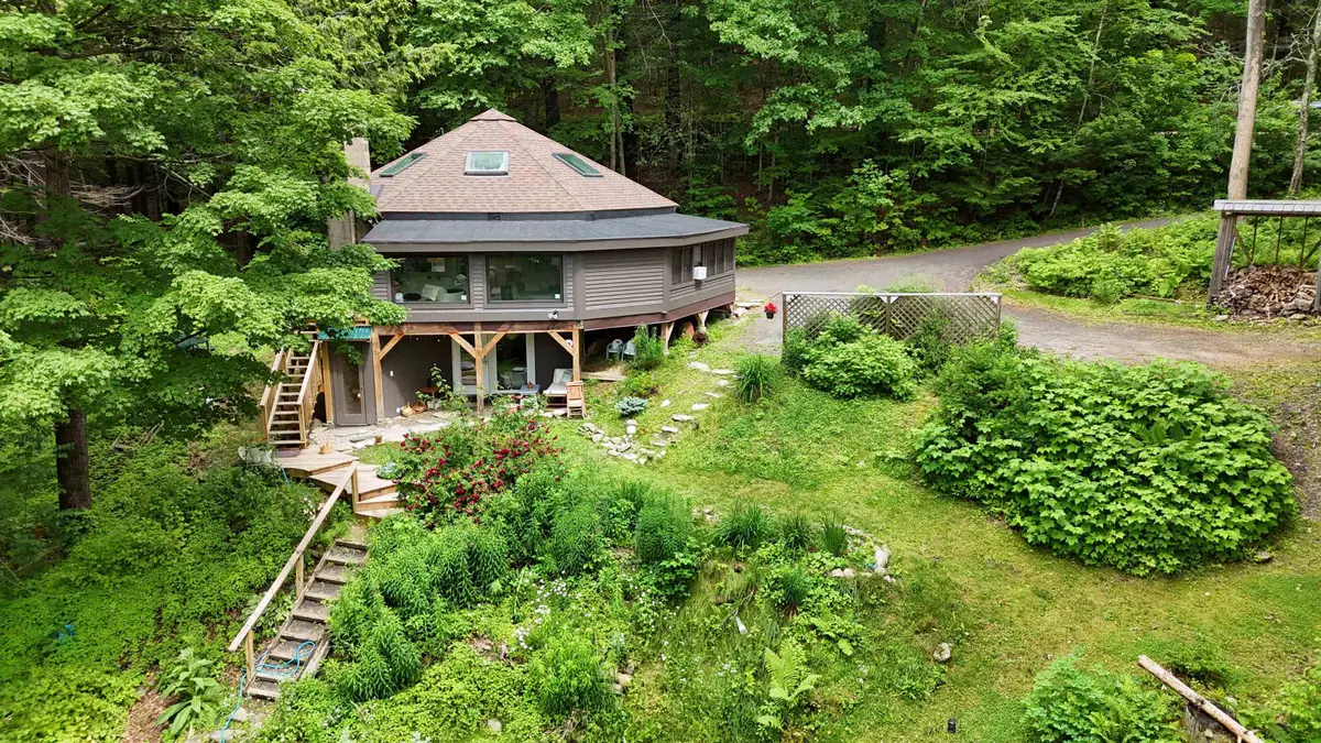 239 Harwood Place, Townshend, VT 05353 - #1