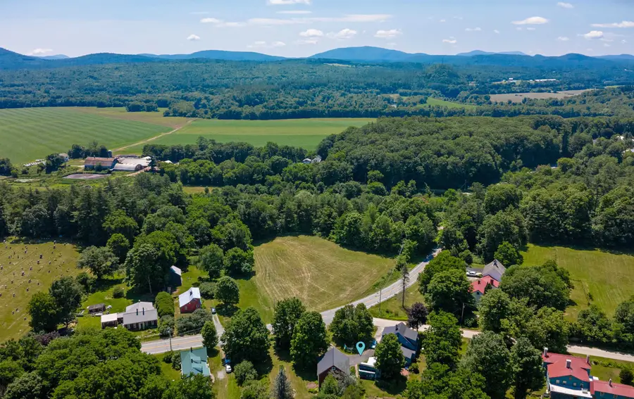 535 Oxbow Road, Newbury, VT 05051 - #3
