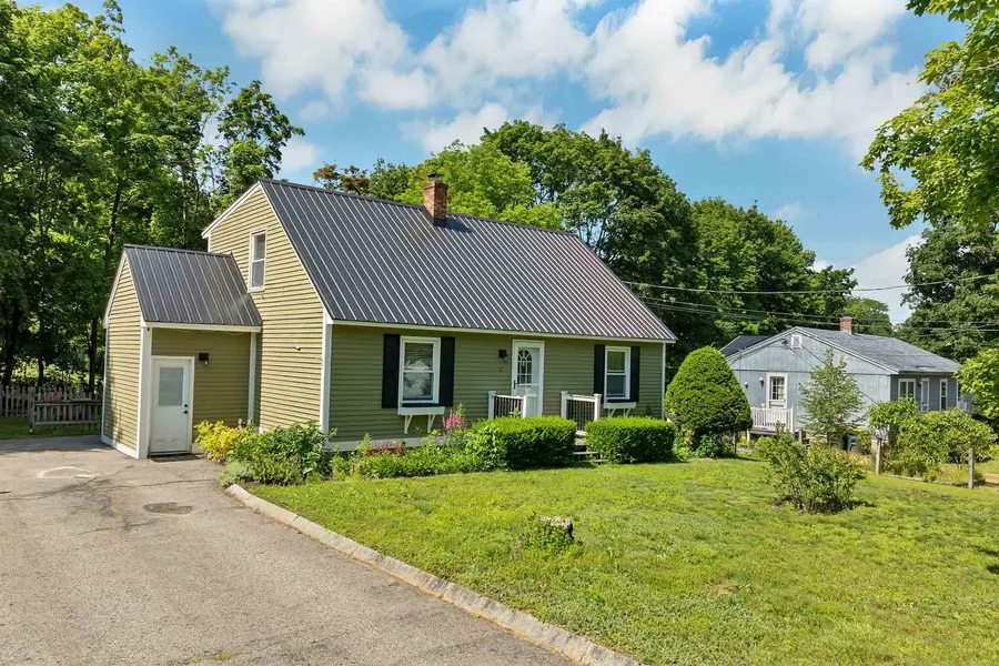 21 Spruce Street, Laconia, NH 03246 - #2