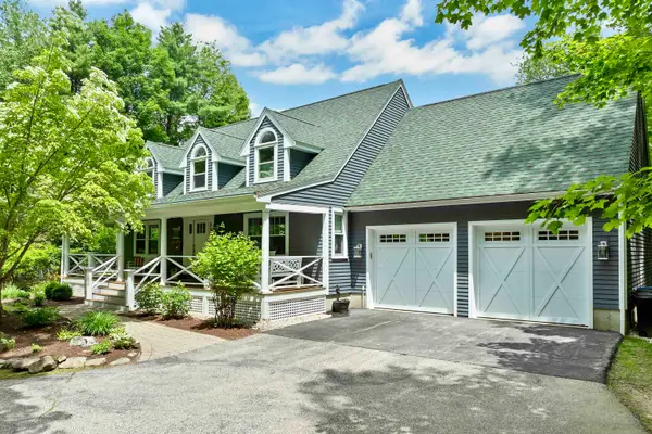 79 Waumbeck Road, Wolfeboro, NH 03894