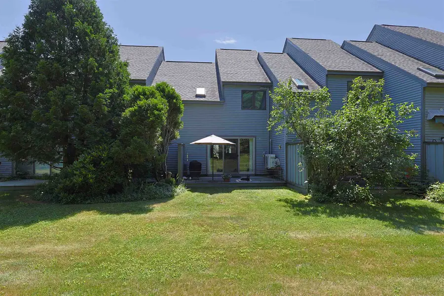 99 Heather Drive #8F, Wilder, VT 05001 - #3