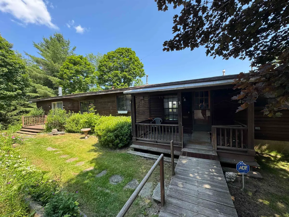 5 Camelot Drive, Wilmington, VT 05363 - #1