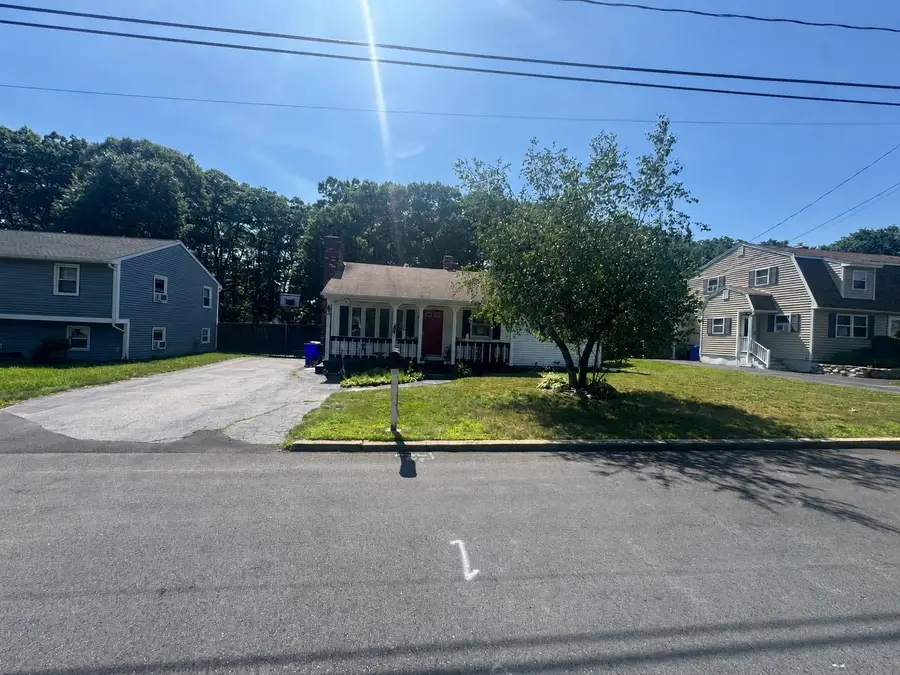 141 Hoyt Street, Manchester, NH 03103 - #2