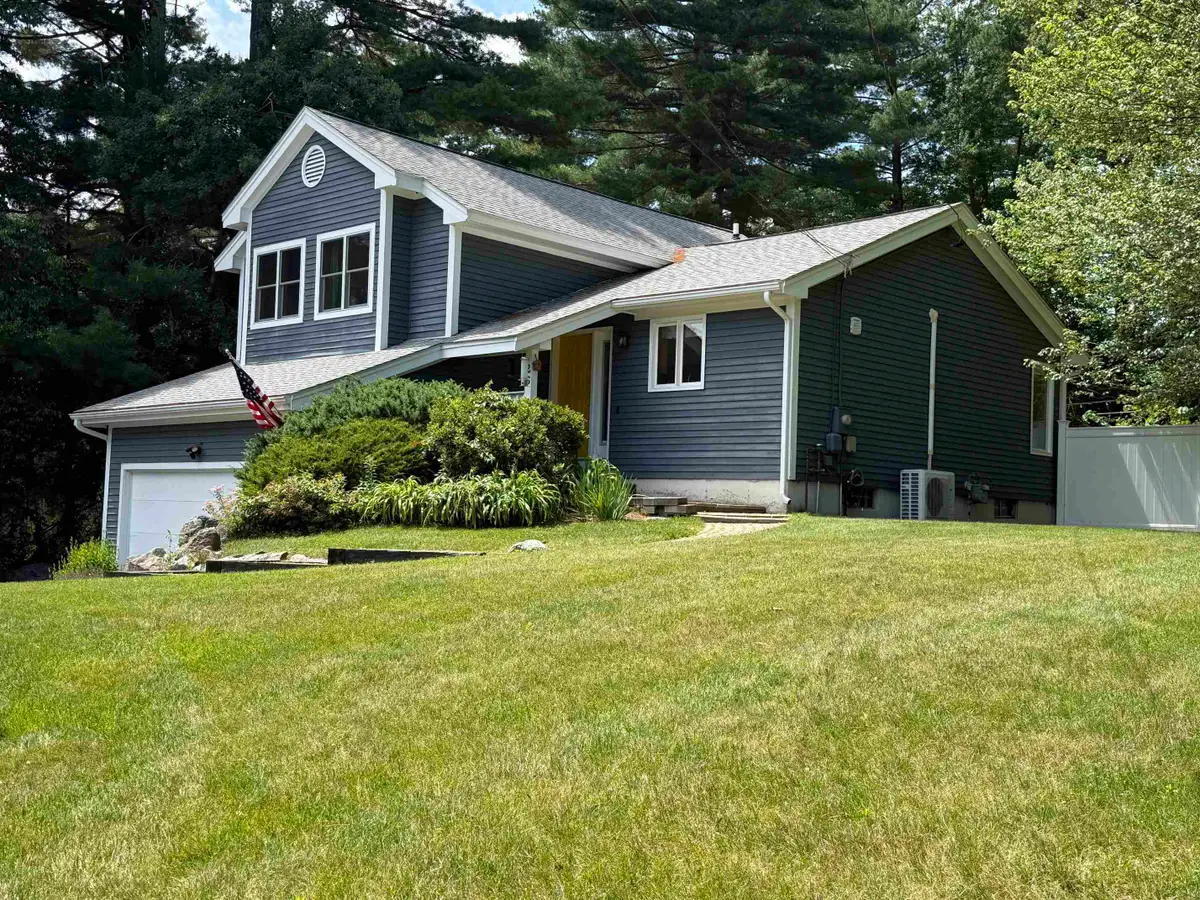 26 PHEASANT Lane, Manchester, NH 03109 - #1