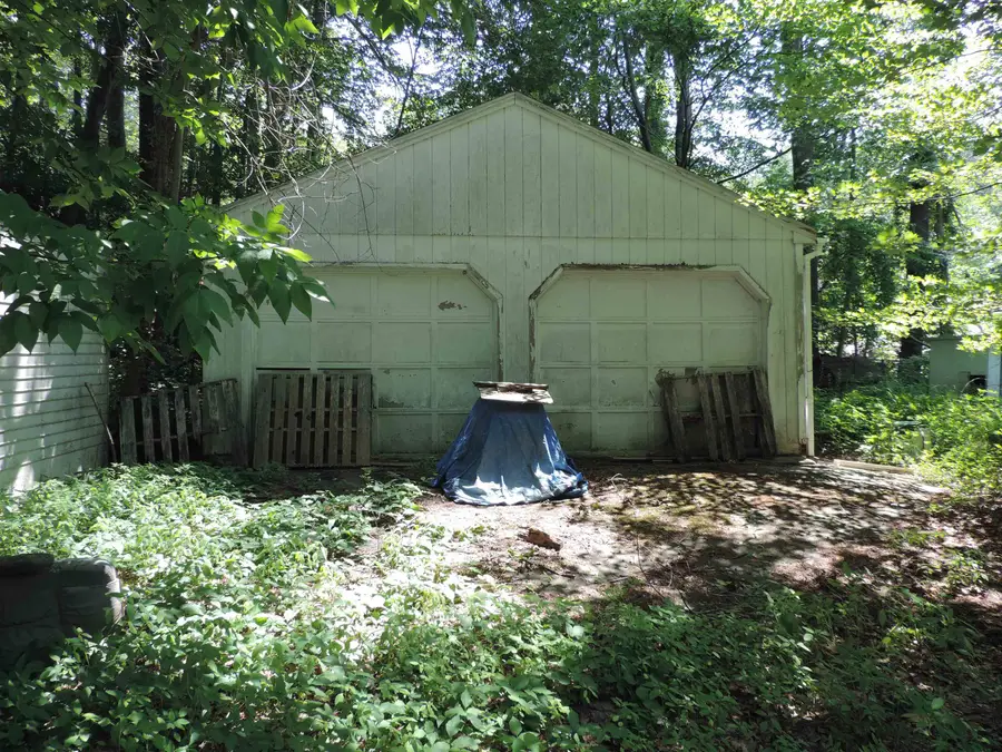 5 Woodlawn Road, Raymond, NH 03077 - #3