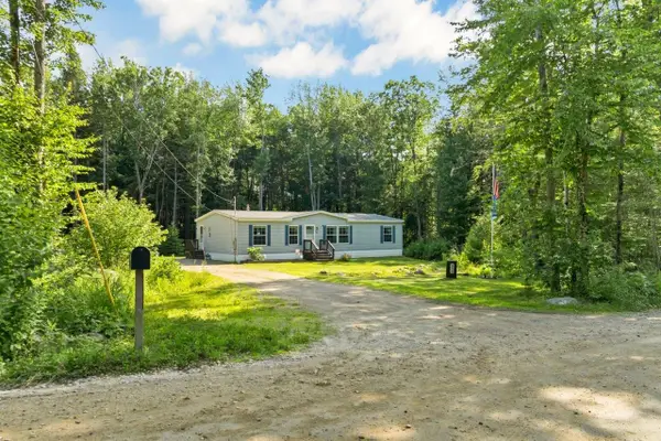 954 Ten Rod Road, Farmington, NH 03835