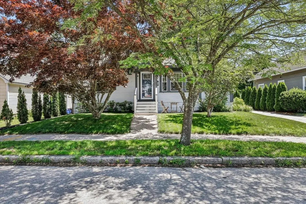 979 Union Street, Manchester, NH 03104 - #1