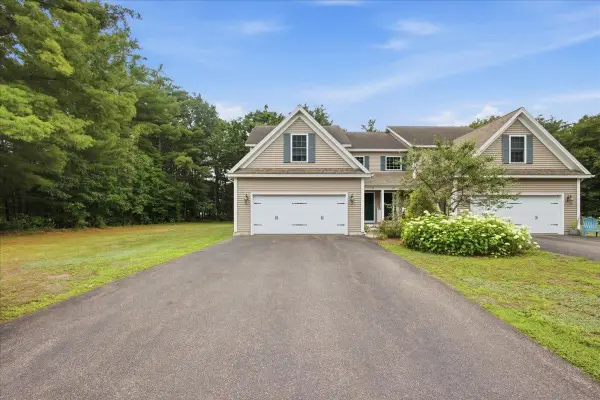 4 Hummingbird Lane #101, Milton, VT 05468