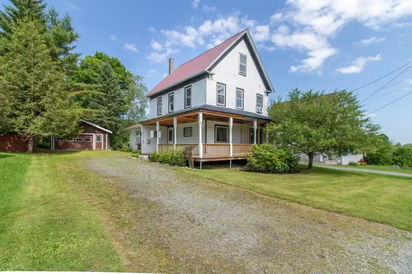 67 Elm Street, Troy, VT 05859