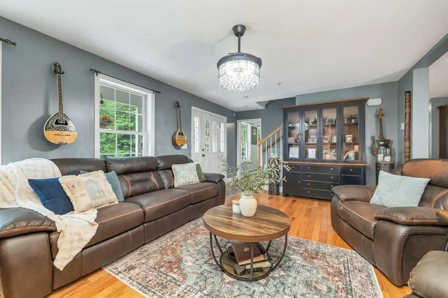 142 Raymond Road, Nottingham, NH 03290 - #3