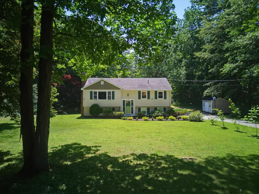 58 Cottage Road, Kensington, NH 03833 - #2