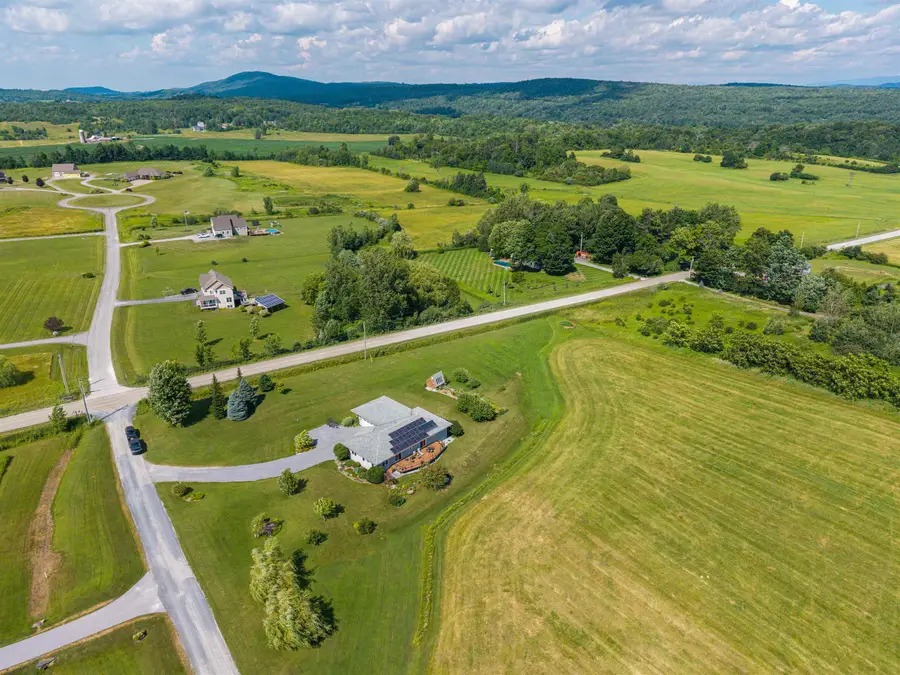 25 Mansfield View Drive, Georgia, VT 05478 - #3