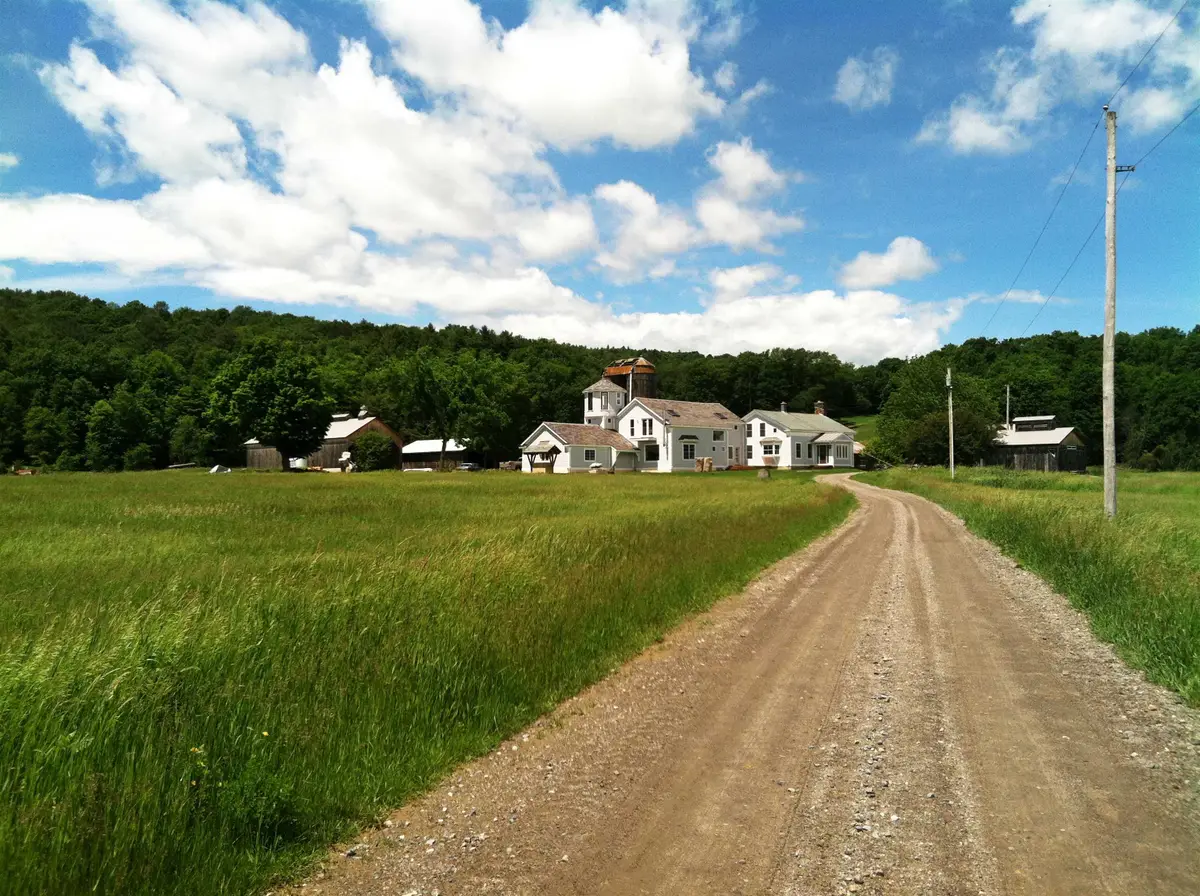 957 Pleasant Valley Road, Benson, VT 05743 - #1