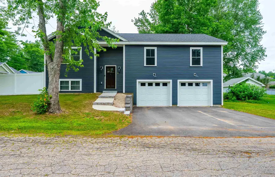 9 Lawn Avenue, Rochester, NH 03867 - #2