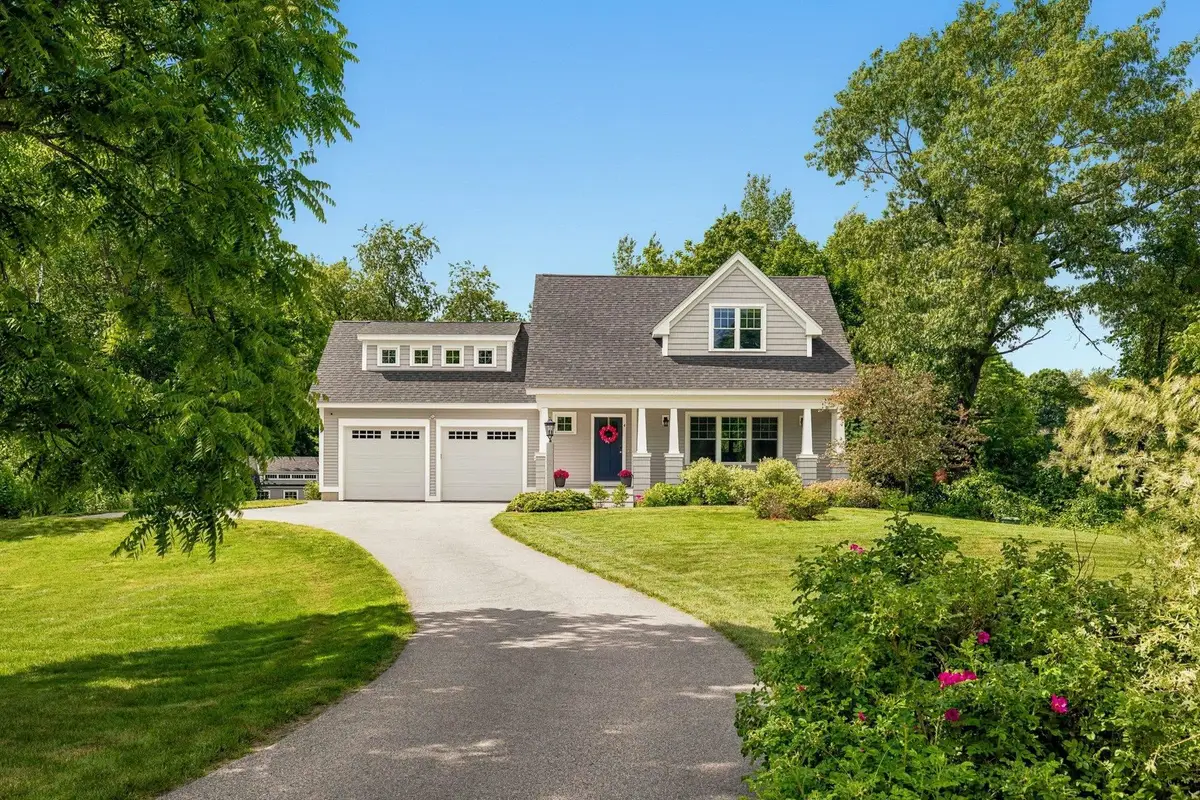 4 Betty Lane, Stratham, NH 03885 - #1