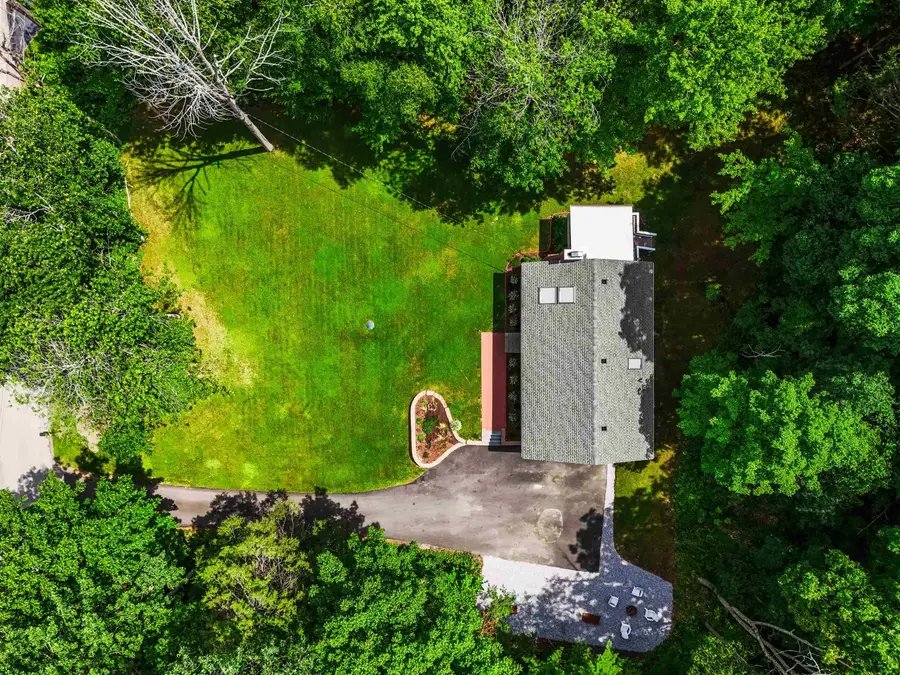 20 Hawkview Road, Hudson, NH 03051 - #3
