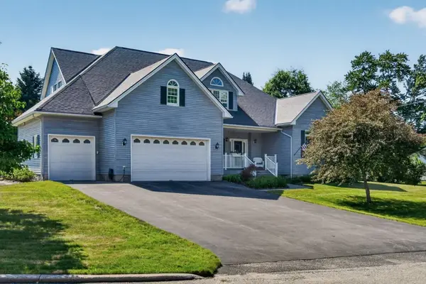 15 Tuttle Meadow Drive, Rutland City, VT 05701