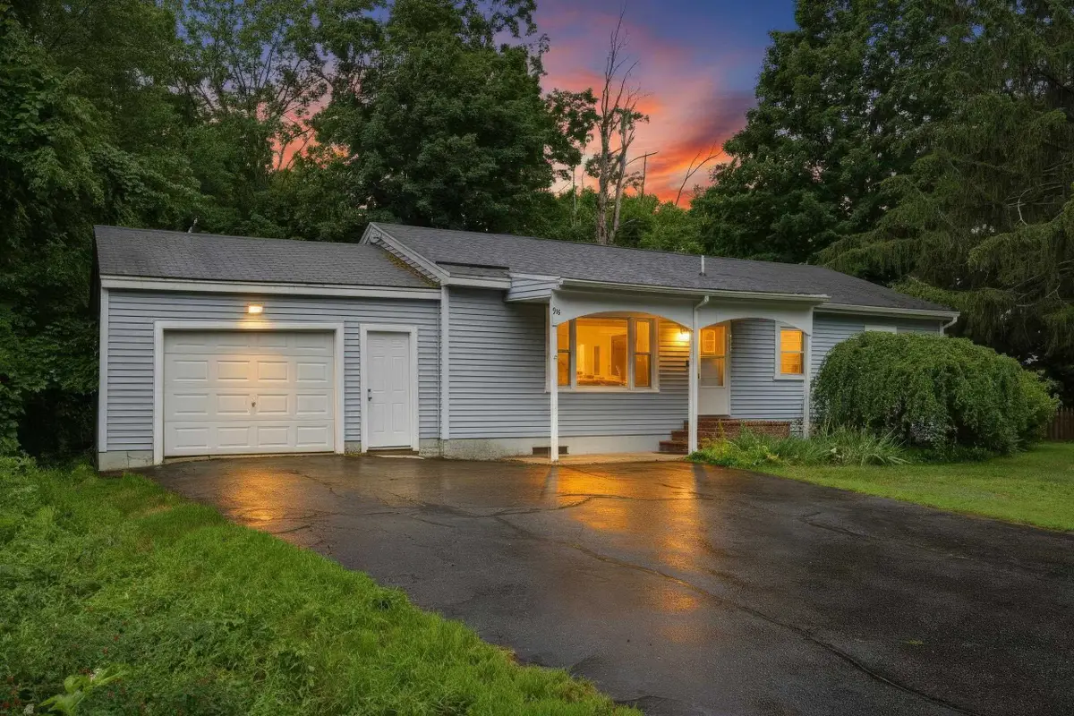 96 Saint Laurent Street, Epping, NH 03042 - #1
