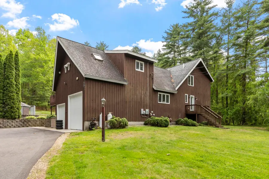 14 William Drive, Pelham, NH 03076 - #2