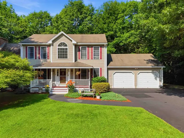 5 Alderwood Court, Hooksett, NH 03106