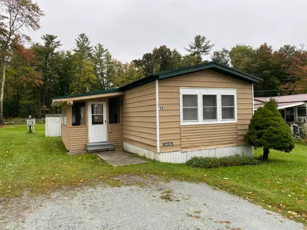 10 Preston Park, Rutland City, VT 05701