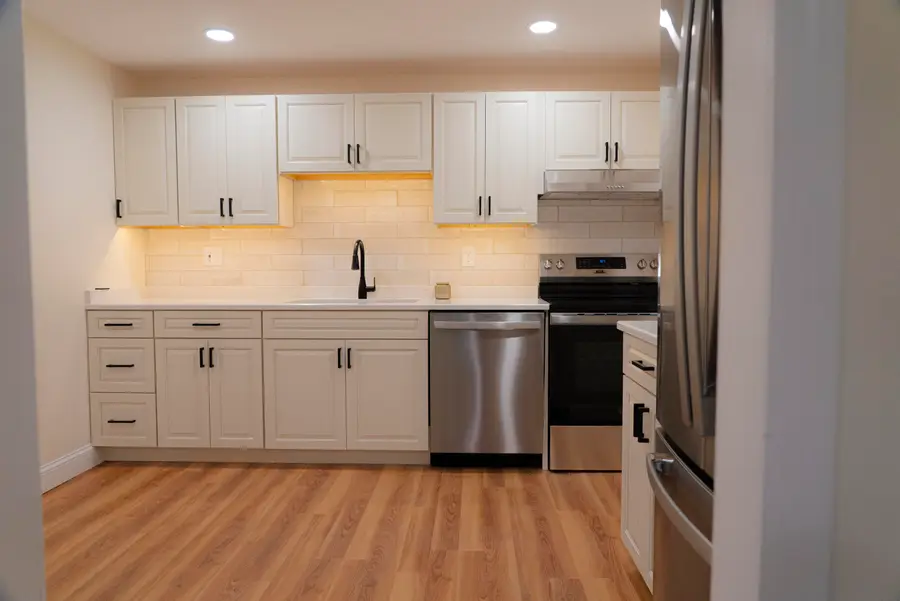 3 Silvestri Circle #16, Derry, NH 03038 - #3
