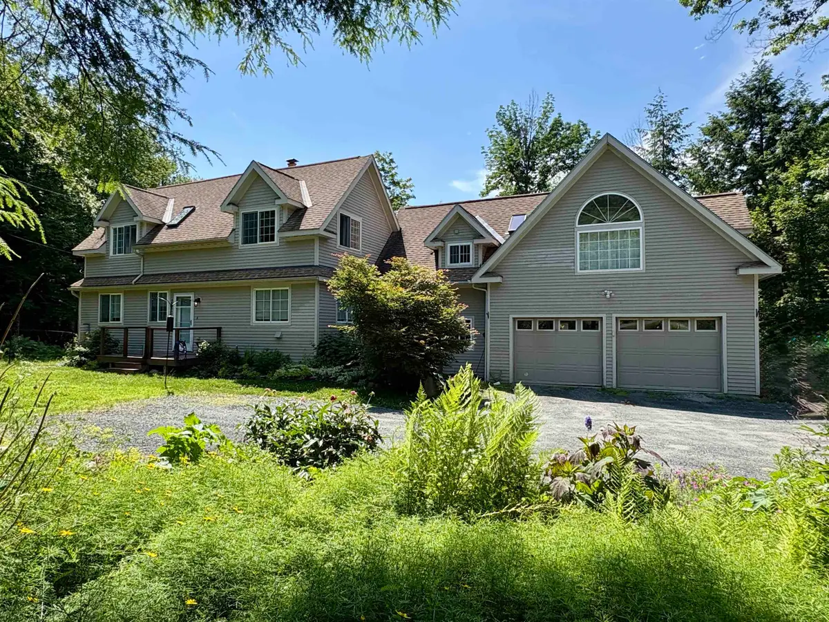 609 Marsh Family Road, Hartford, VT 05059 - #1