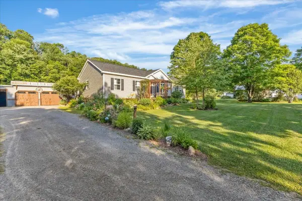 1916 West River Road, Lincoln, VT 05443