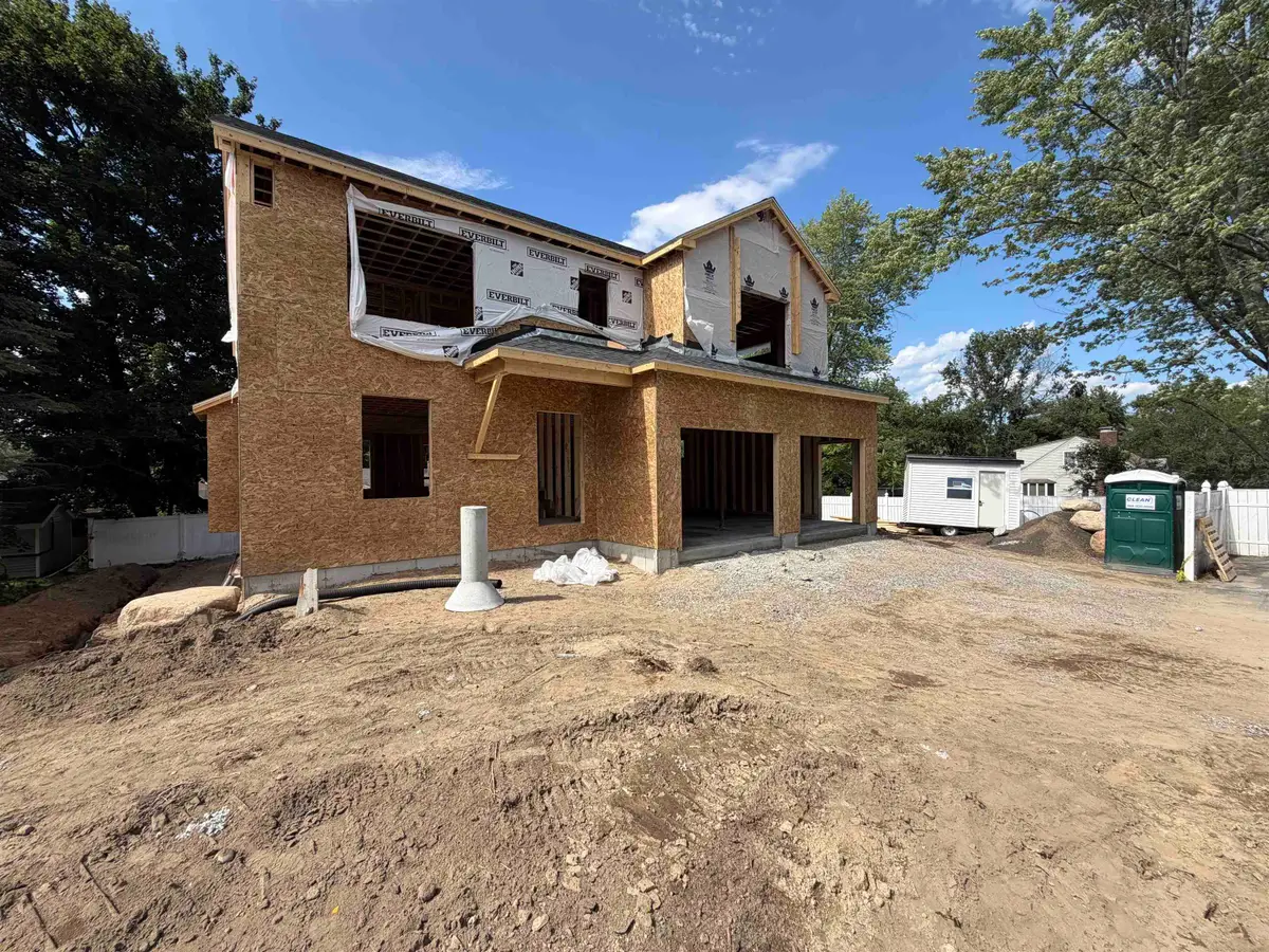38 Bell Street, Nashua, NH 03064 - #1