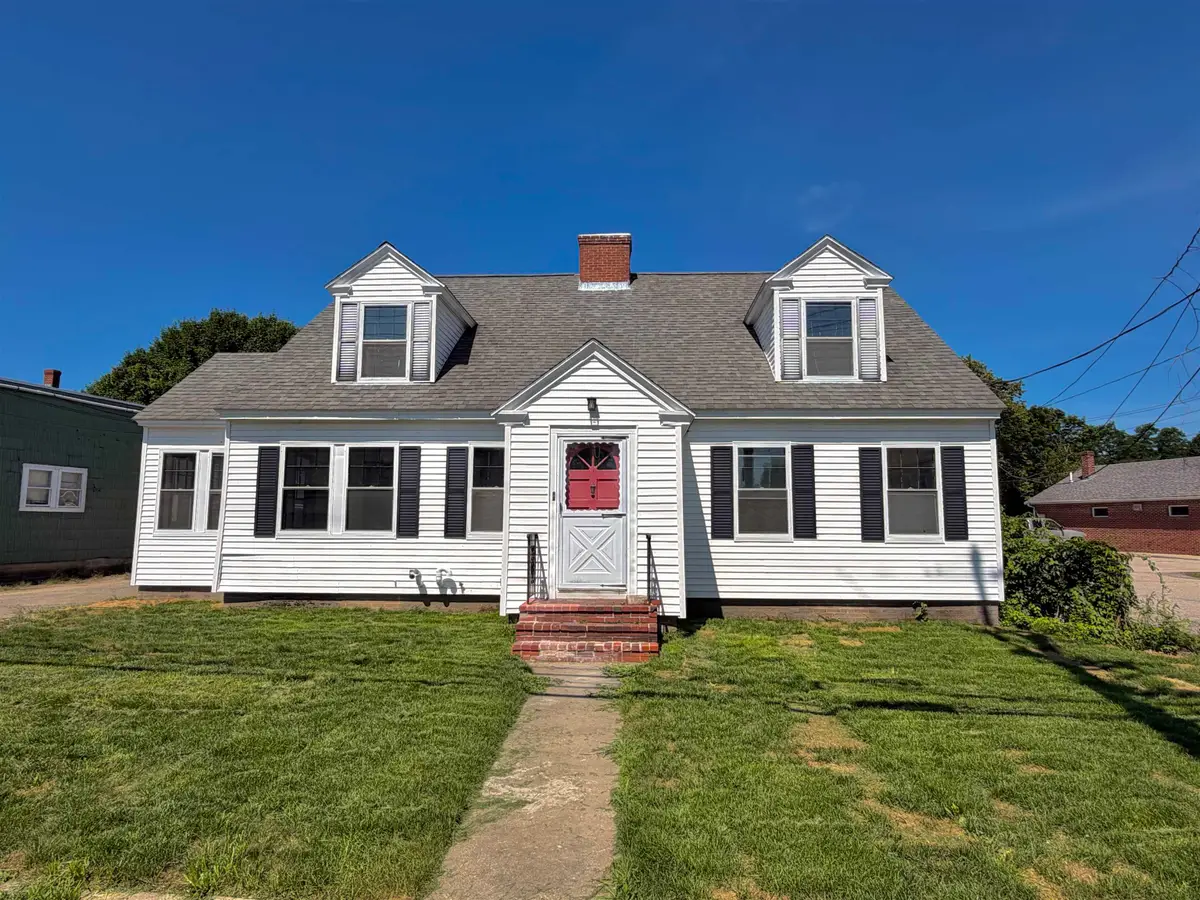 1 Church Street, Rochester, NH 03839 - #1