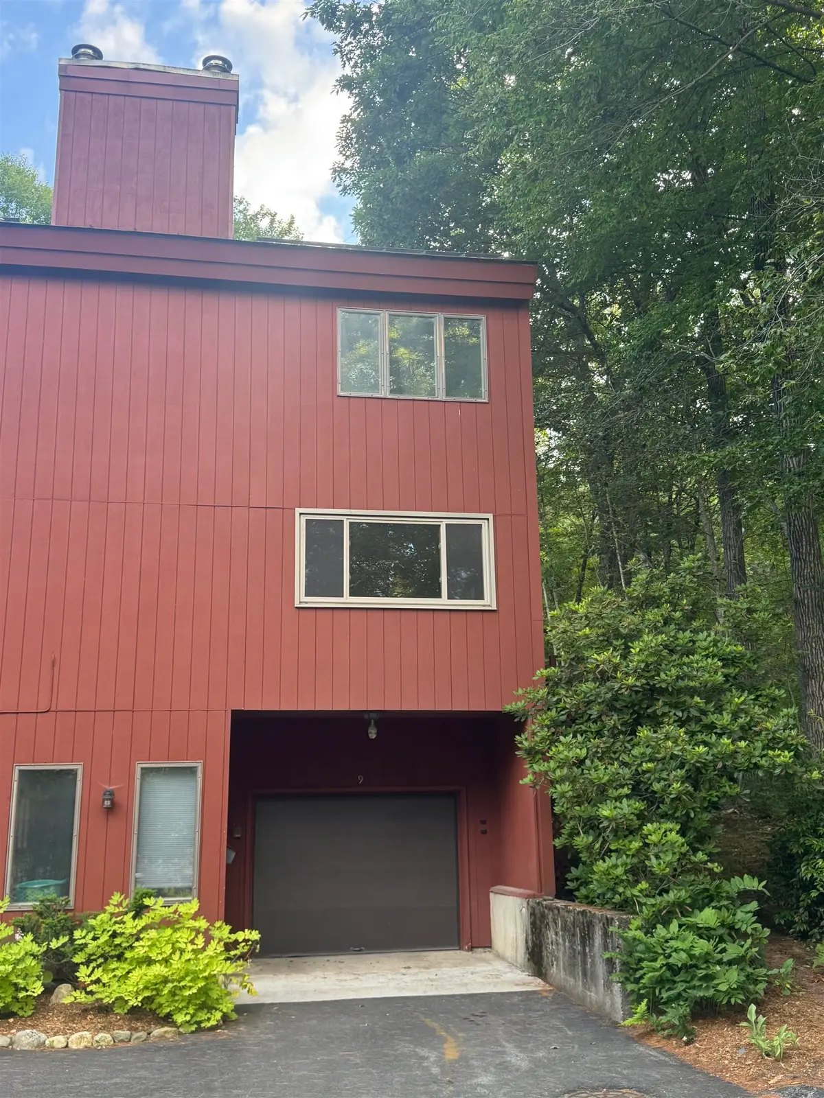 9 Evergreen Lane, Brattleboro, VT 05301 - #1