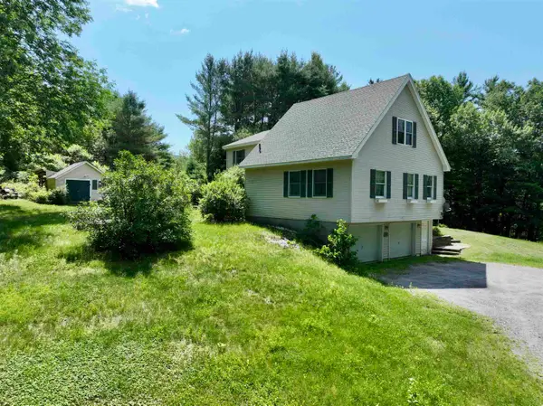 22 Fox Run, Piermont, NH 03779
